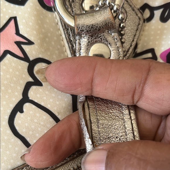 Coach Floral Poppy Art Tote Bag - Picture 15 of 15